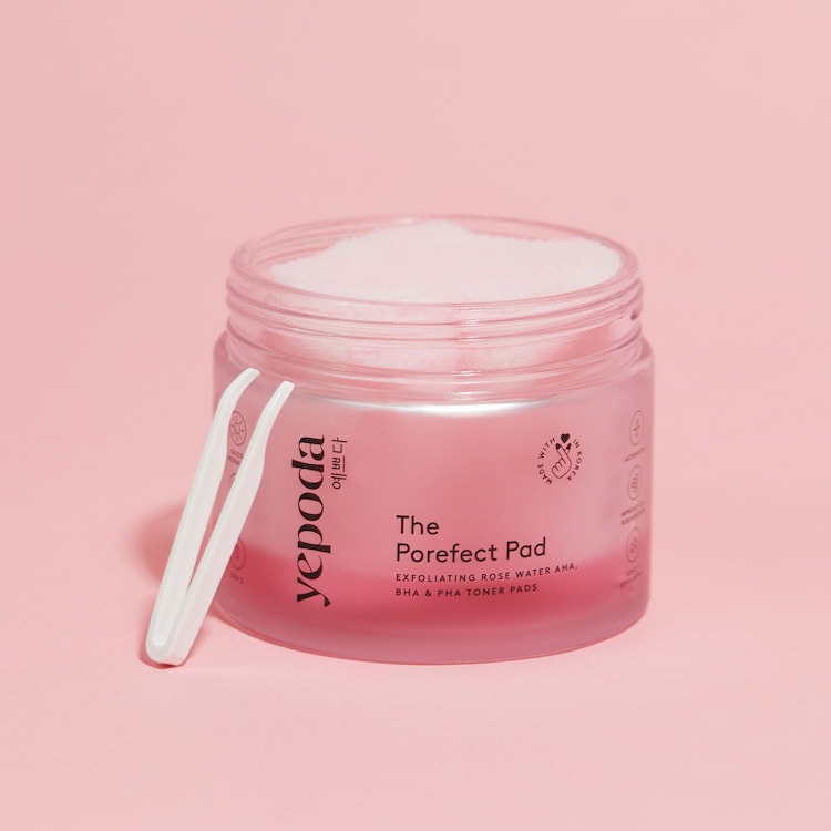 The Porefect Pad - Discos tonificantes esfoliantes, água de rosas, AHA, BHA, PHA