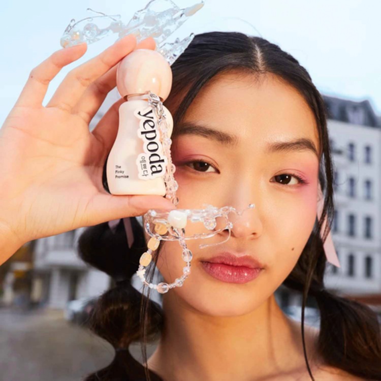 The Pinky Promise - Crème pour les mains hydratante aux céramides