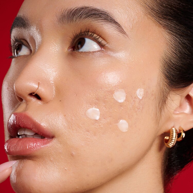 The Spot Stop – Soluzione anti imperfezioni con AHA+PHA