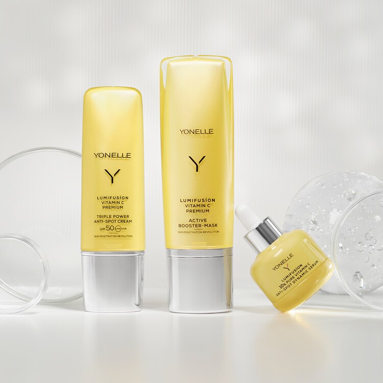 Aktywna Maska Booster Z Witamina C Premium - maska rozświetlająca