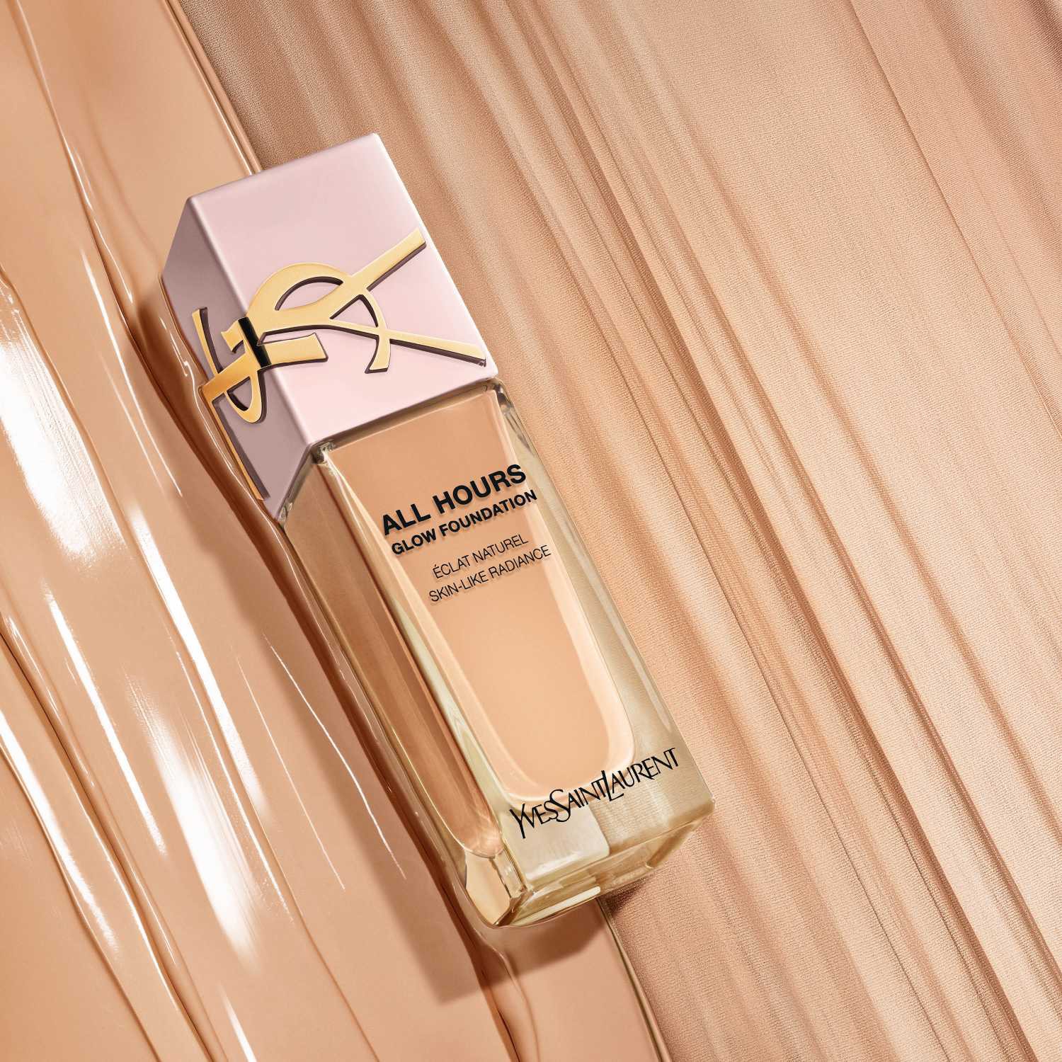 Yves Saint Laurent - All Hours Glow Foundation - Foundation (flüssig)