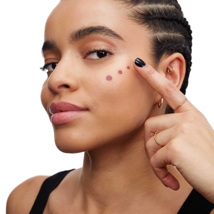 Make Me Blush  - Blush liquide