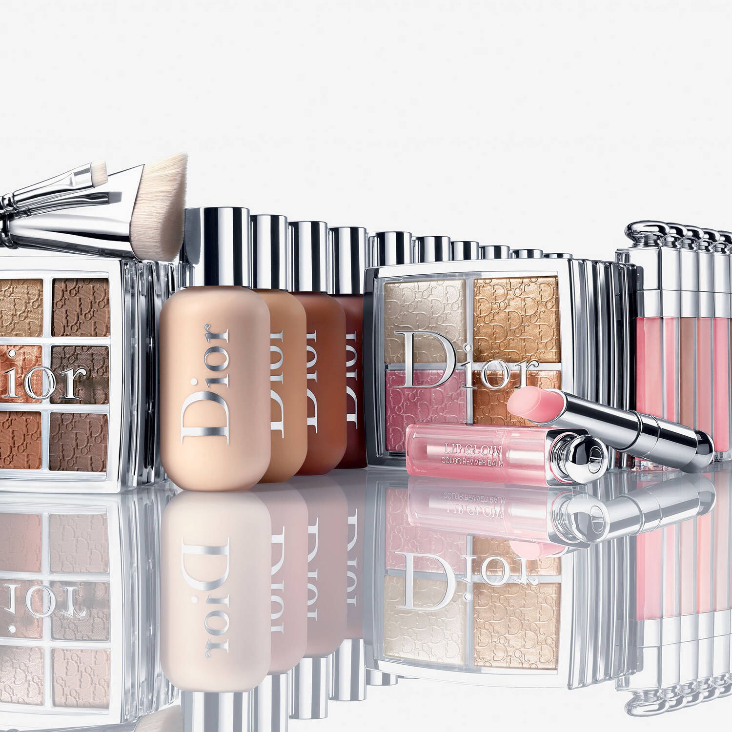 Кисть для корректора Dior Backstage Concealer Brush N°13