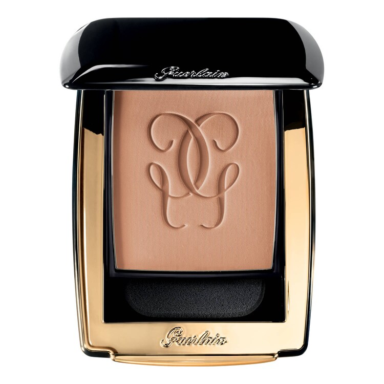 Rozjasňující kompaktní makeup Parure Gold SPF 15 PA++