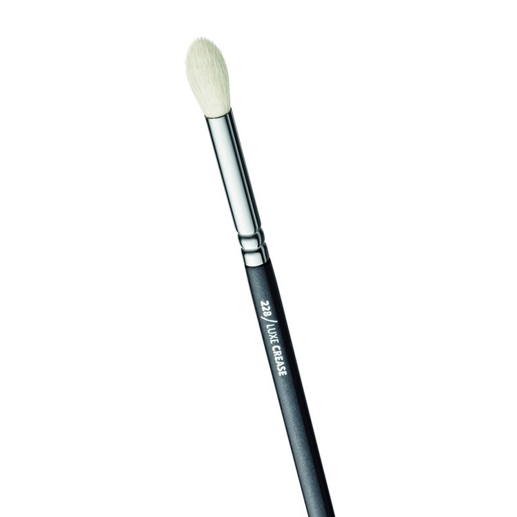 228 Luxe Crease - Pincel para sombra de ojos