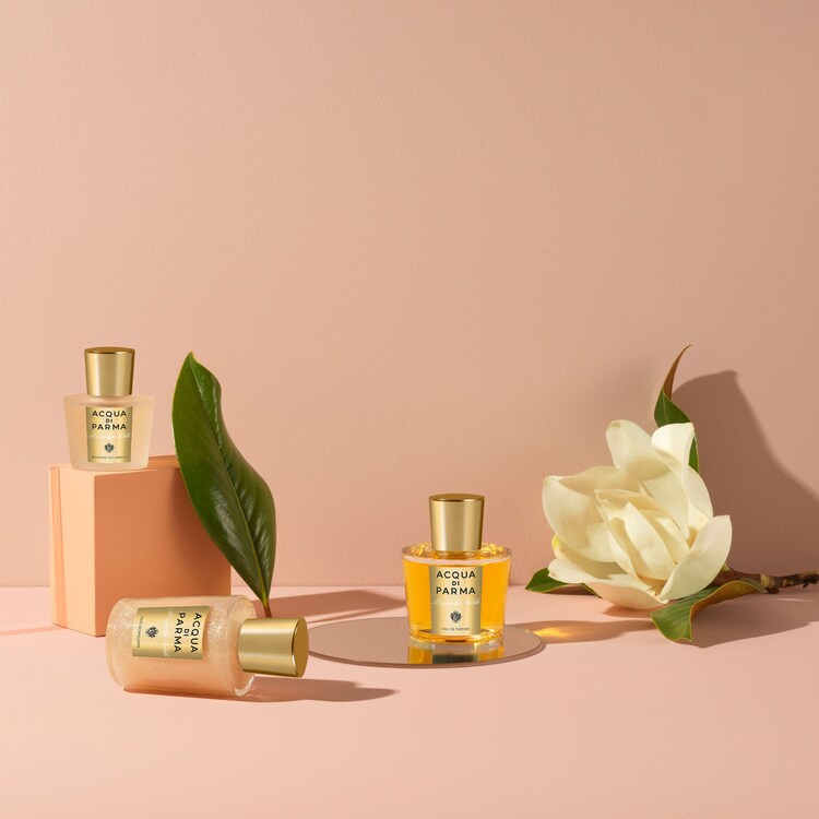 Magnolia Nobile - Woda Perfumowana Kwiatowa Drzewna