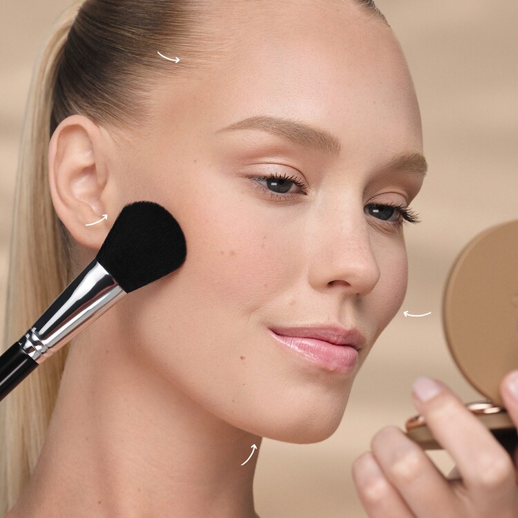 Smooth Blur Bronzer - Bronzer