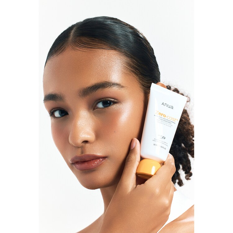 Zero-Cast Moisturizing Finish Sunscreen - Ενυδατική αντηλιακή κρέμα SPF 50
