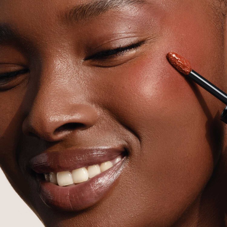 Luminous Silk Cheek Tint - Colorete Líquido Larga Duración