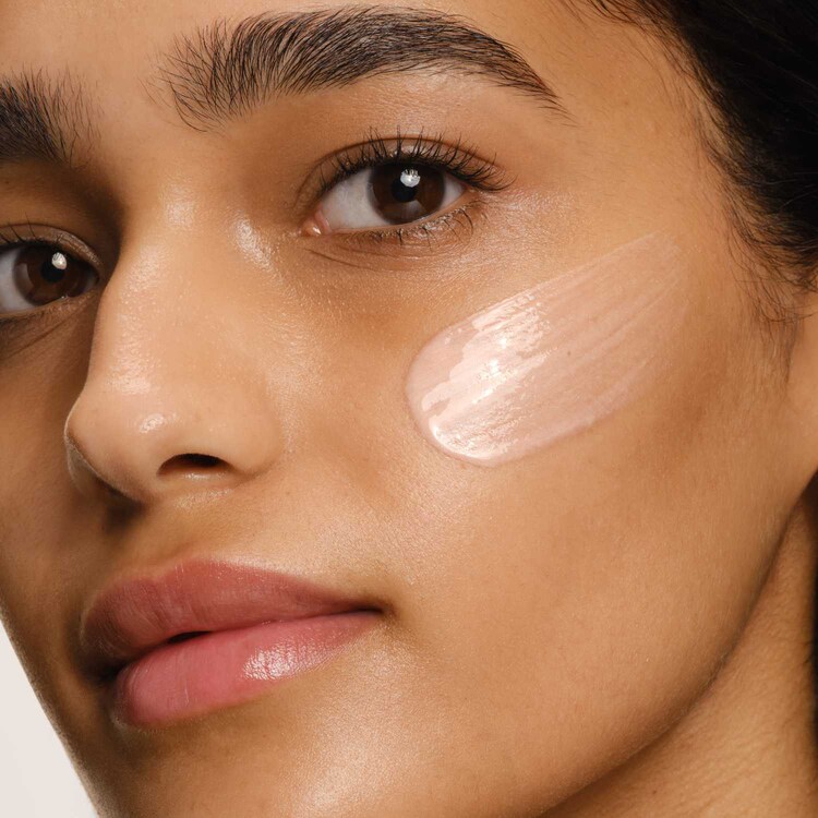  Luminous Silk Illuminating Primer - Primer Iluminador
