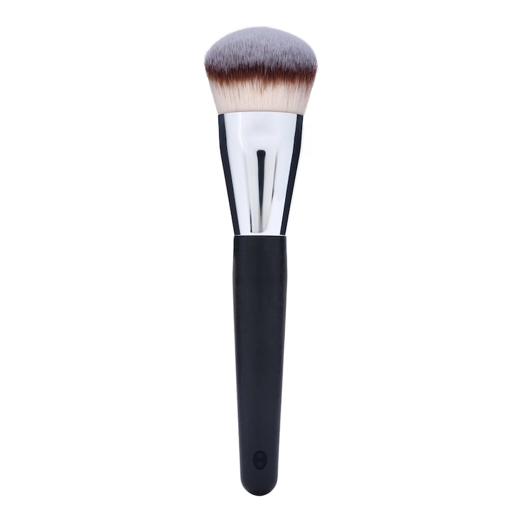 Blending Pro Base Brush - Go-to Make-up-Pinsel für ein nahtloses Finish