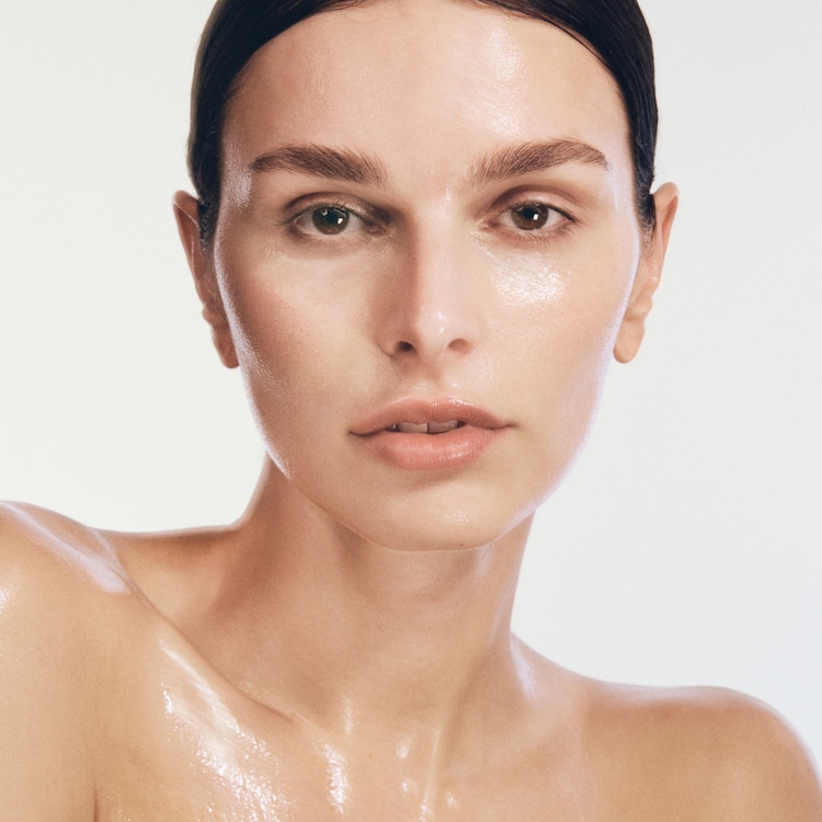 Essential Essence Skin Balancing Toner - Tonique
