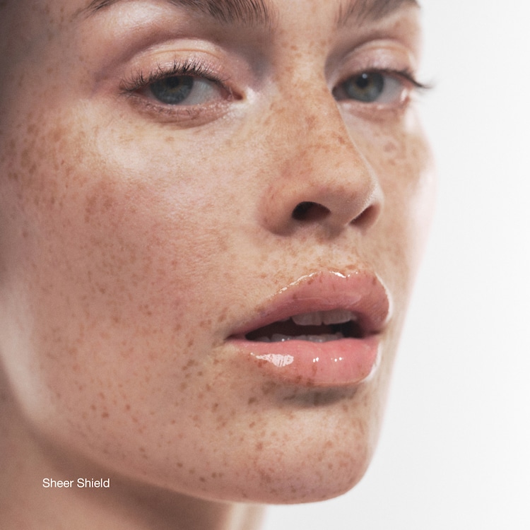Sheer Shield Nourishing Lip Tint - UV-Schutz und Pflege mit intensivem Glanz