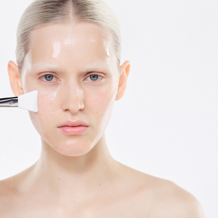 Precision Pro Treatment Brush - für präzises Auftragen von Masken