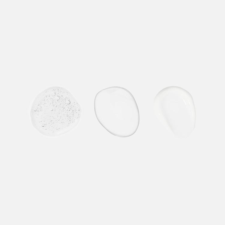 Core Collection Set - Le coffret de soins minimaliste d'Emi pour les voyages