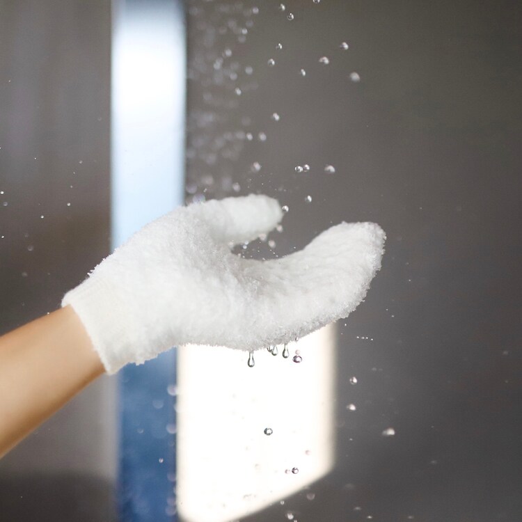 Fluffy Glove - Supermjuk rengörings- och sminkborttagningshandske
