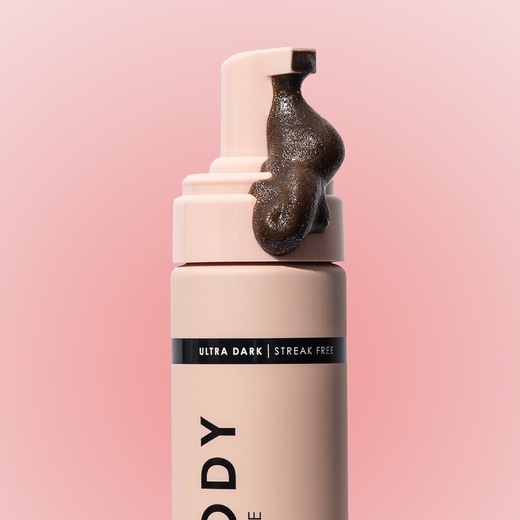 Ultra Dark Self Tanning Mousse - Schiuma autoabbronzante ultra scura