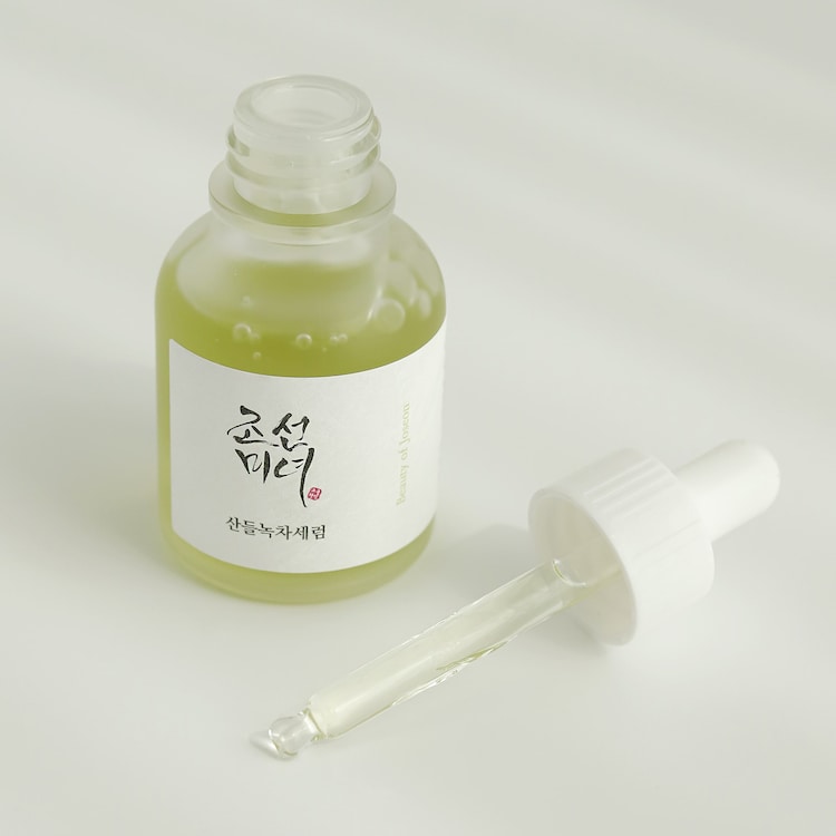 Calming Serum: Green Tea + Panthenol - Wzmocnione działanie kojące i nawilżające
