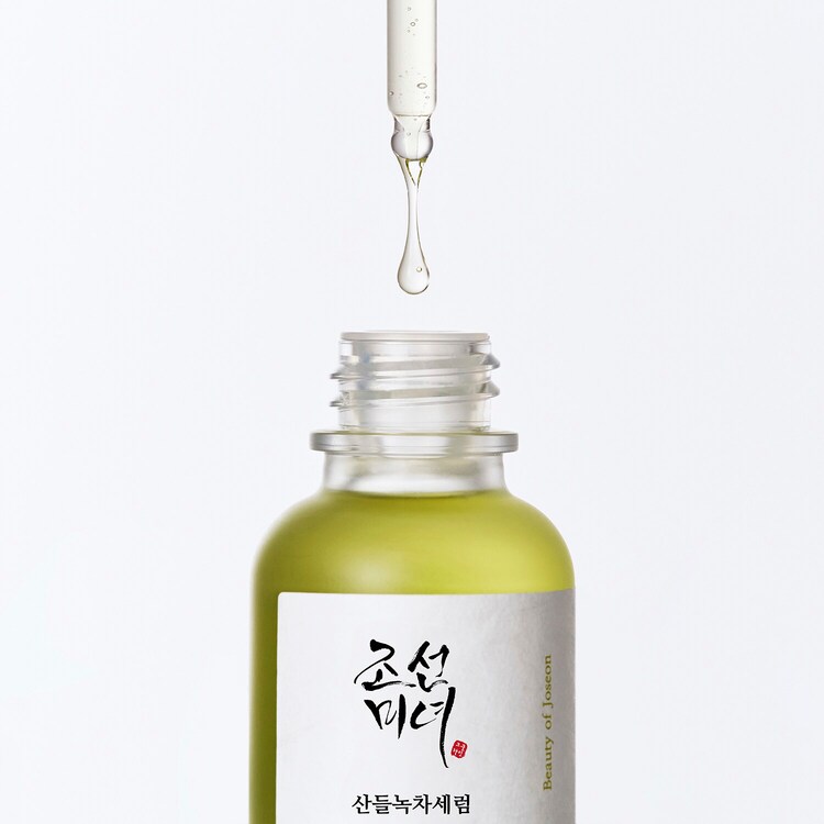 Calming Serum: Grüner Tee + Panthenol - Beruhigung und Hydratation