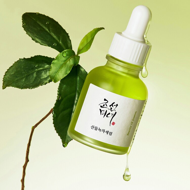 Calming Serum: Grüner Tee + Panthenol - Beruhigung und Hydratation