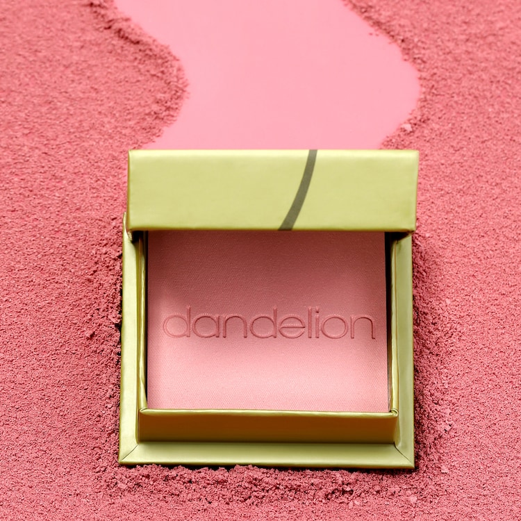 Dandelion - Rouge und Brightening Powder in zartem Rosa