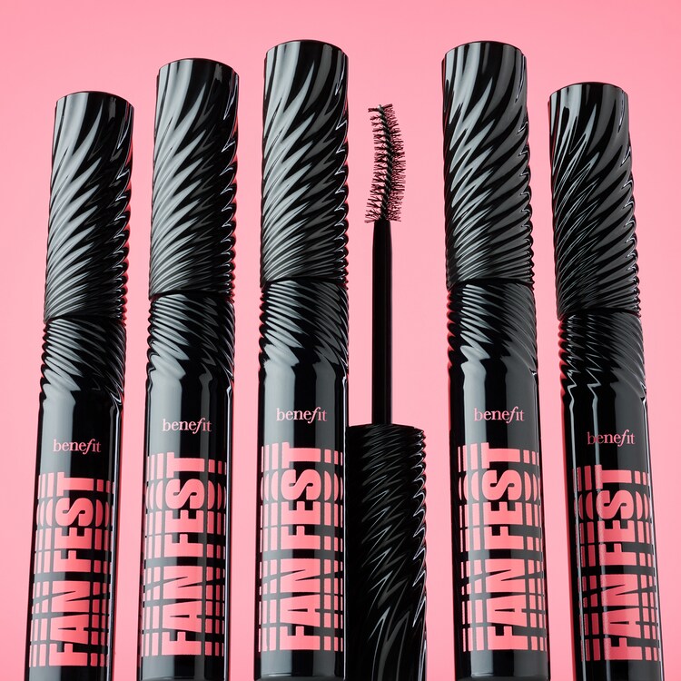 Fan Fest - Fanning Mascara