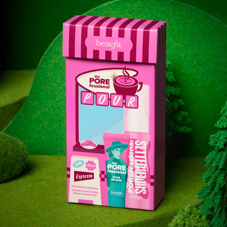 The Porefessional Pour - Yılbaşı Özel Primer ve Makyaj Sabitleyici Sprey Seti