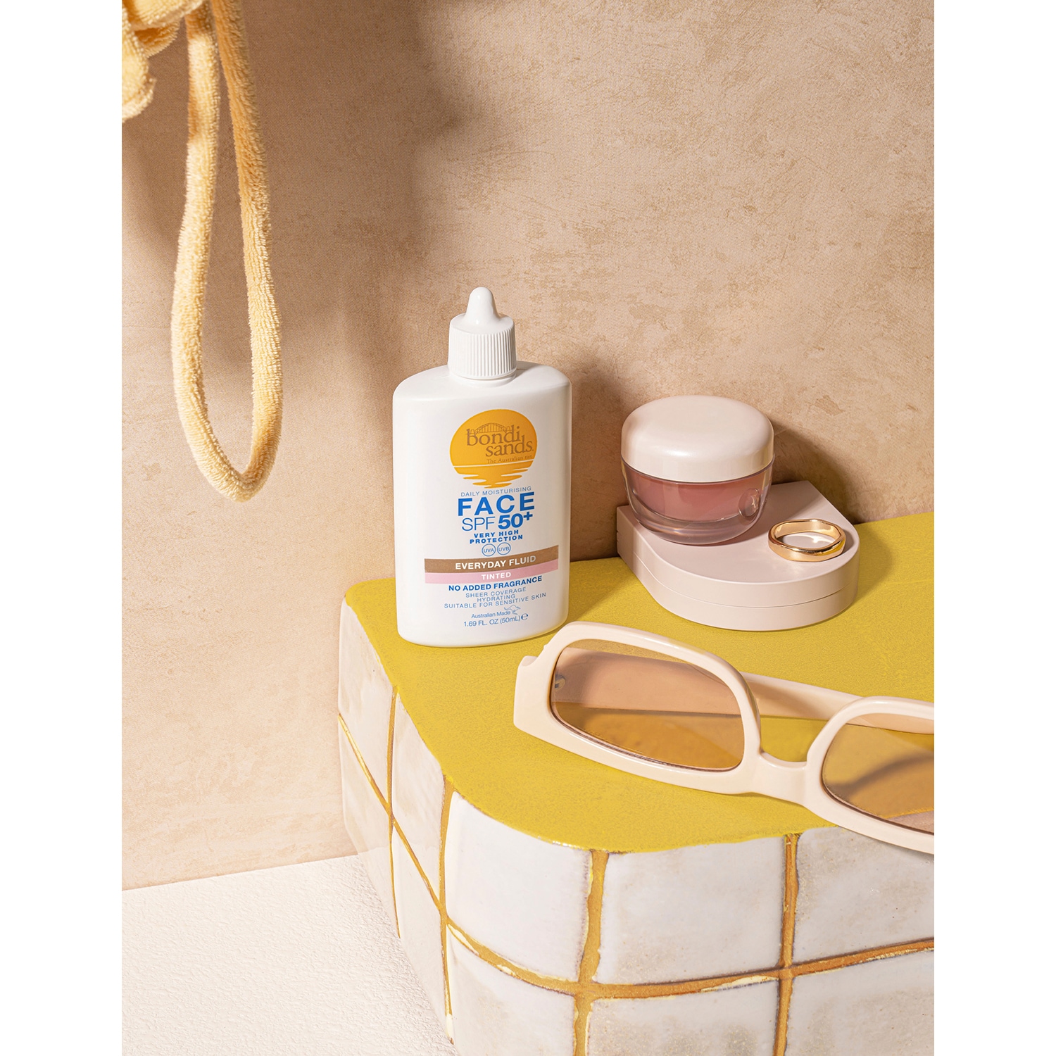 SPF 50+ EVERYDAY TINTED FACE FLUID