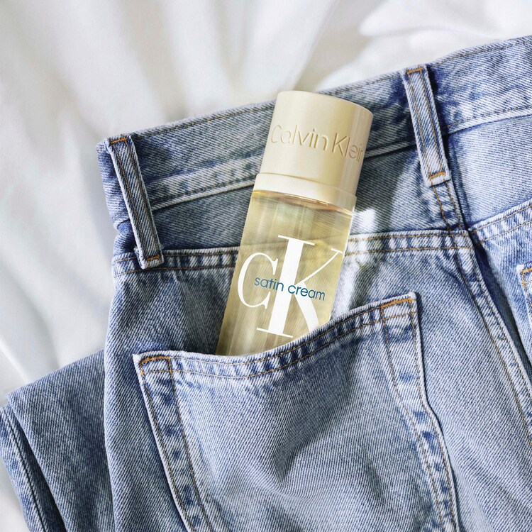 CK Satin Cream - Brume Parfumée Unisexe Corps & Cheveux