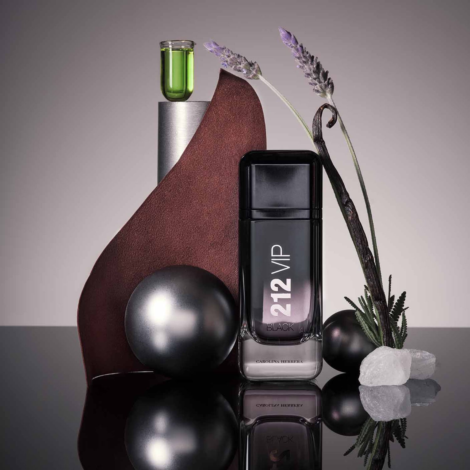 212 Vip Black - Eau de Parfum | CAROLINA HERRERA ≡ SEPHORA
