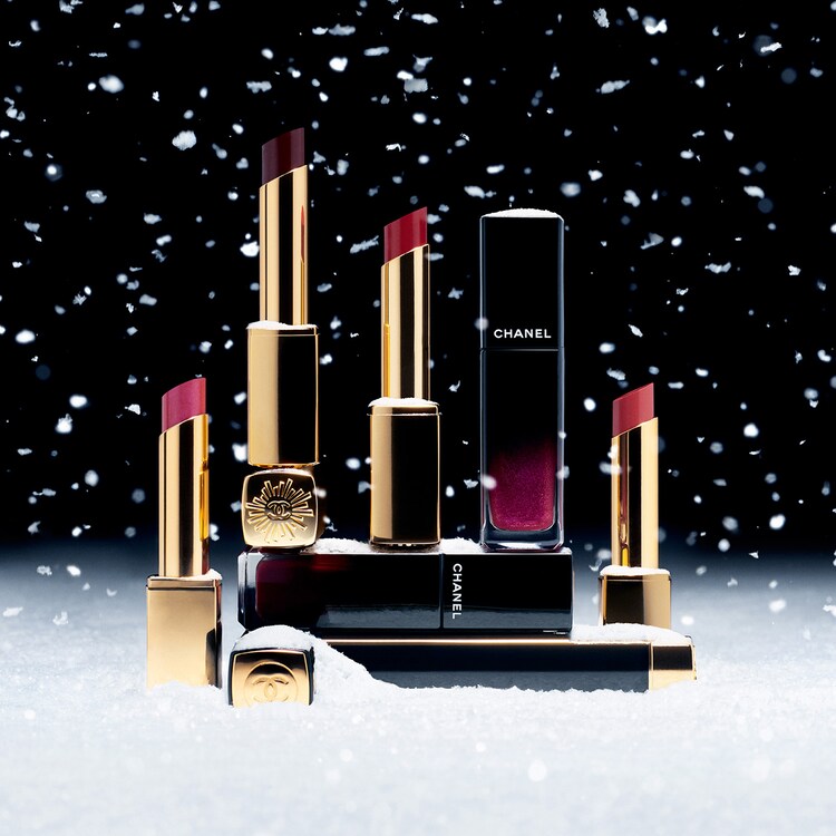 ROUGE ALLURE LAQUE - Uzun Süre Kalici Işiltili Li̇ki̇t Ruj