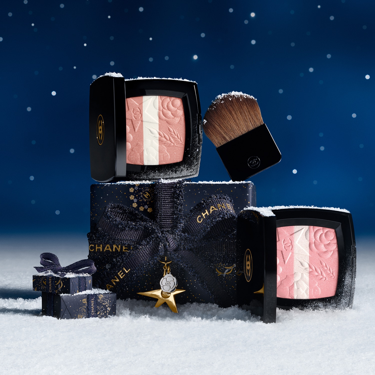 LES SIGNES DE CHANEL - Illuminating Powder Blush​ | CHANEL ≡ SEPHORA