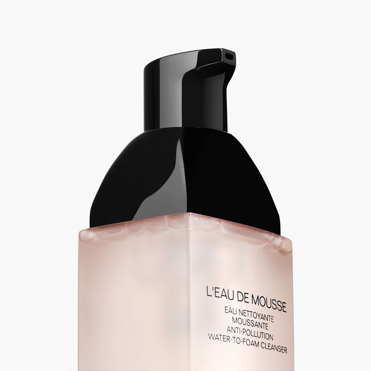 L'EAU DE MOUSSE EAU NETTOYANTE - Köpüklü Temizleyici | CHANEL
