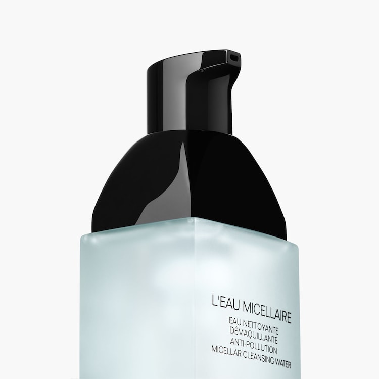 L'EAU MICELLAIRE - Eau Nettoyante Démaquillante Anti-Pollution