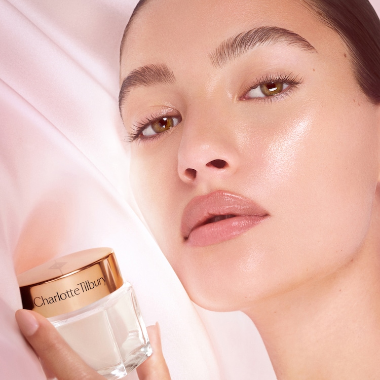 Immediate Skin Revival + Flawless Base Kit - Sada pro péči o pleť