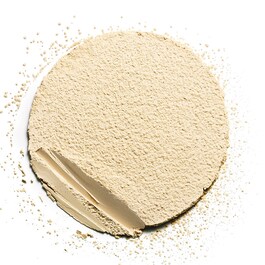 Ever Matte Loose Powder - fiksira ten, omek&scaron;ava s mlijekom breskve