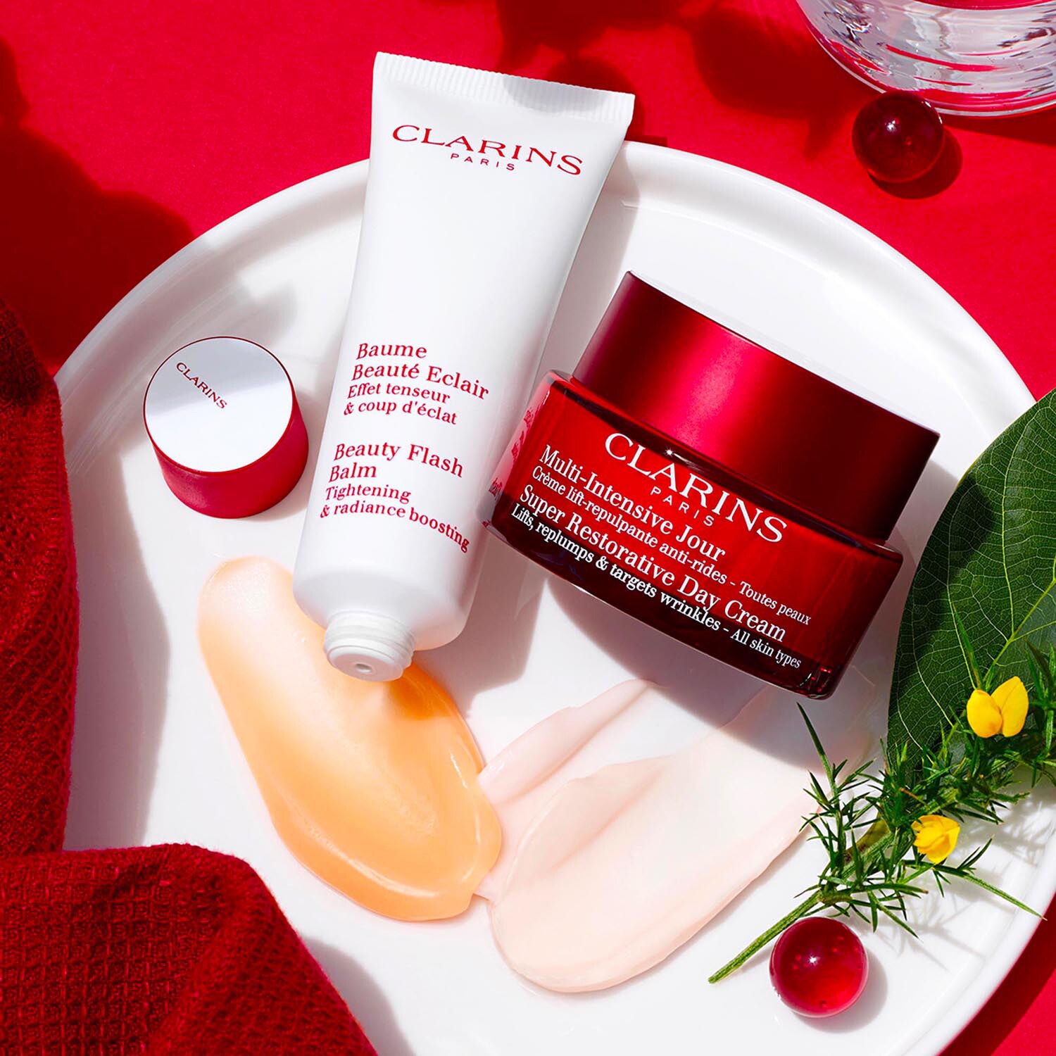 Clarins Super Restorative Дневной крем для лица для очень сухой кожи 50 мл — фото 5