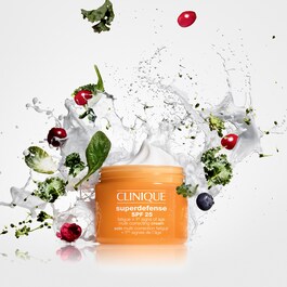 Superdefense&trade; SPF 25 - Krema protiv umora i prvih znakova starenja