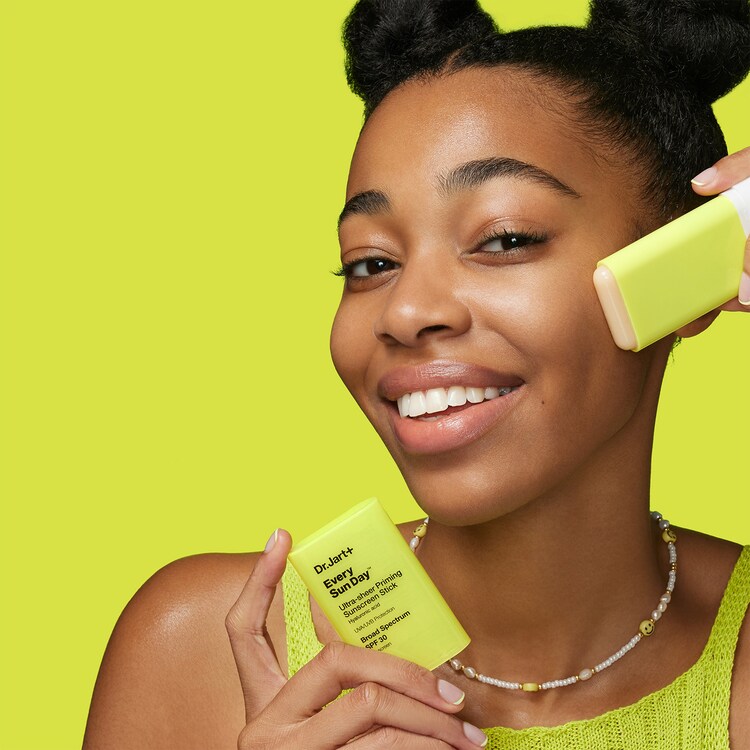 Every Sun Day Ultra-Sheer Priming Sunscreen Stick - Sztyft przeciwsłoneczny