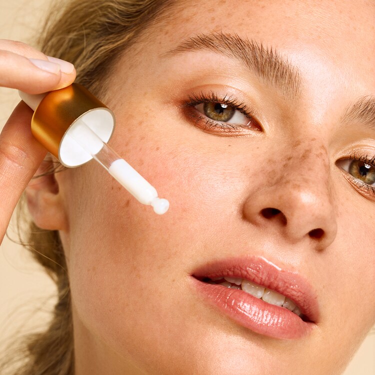 Gotas Mágicas Protectoras SPF 50 - Antiedad iluminadoras