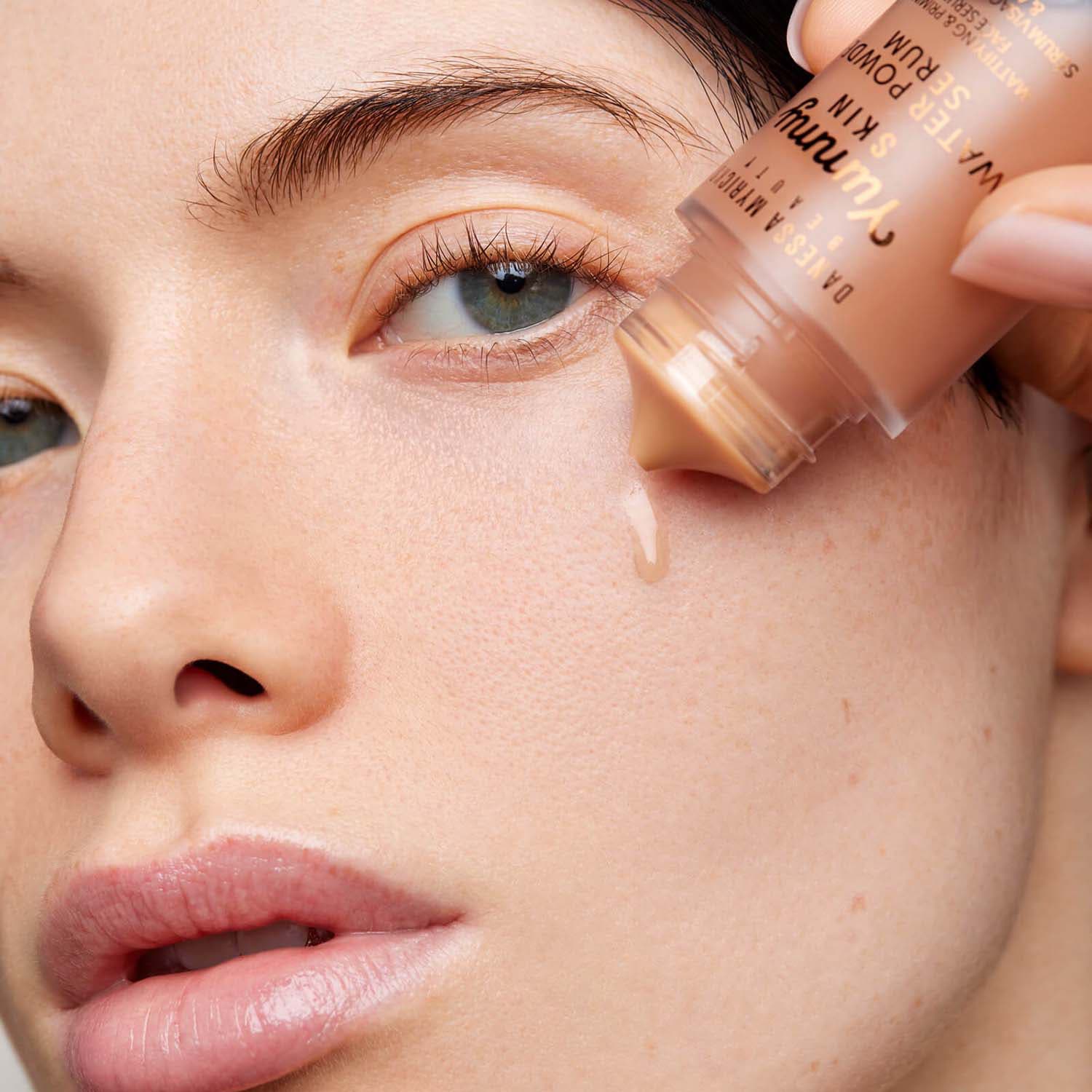 Yummy Skin Water Powder Serum