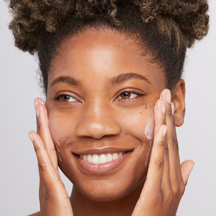 Skin Smoothing Cream - 48h Moisturiser