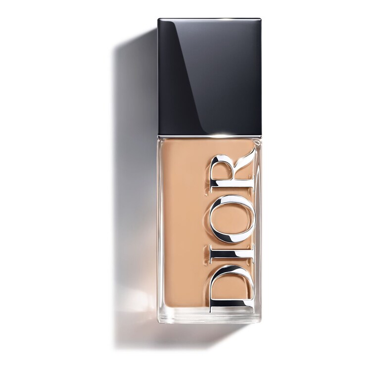 Dior Forever Skin Glow - Base luminosa de duração de 24h e hidratação de 48h
