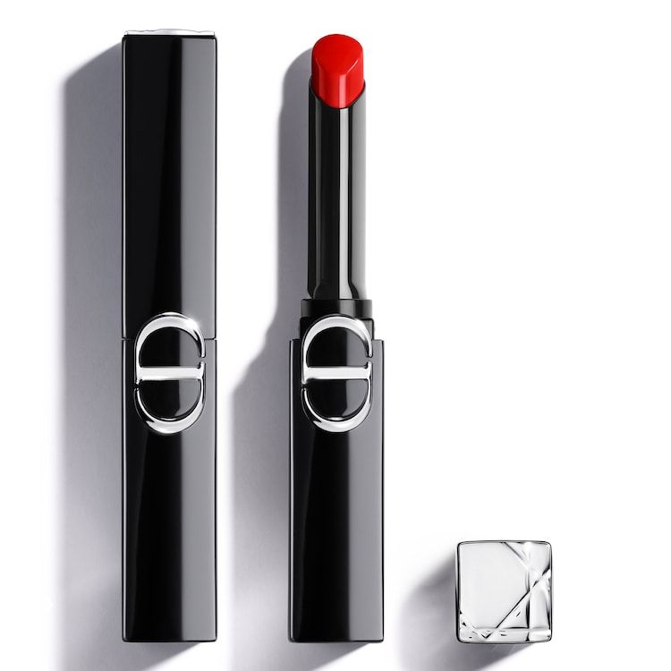 Rouge Dior On Stage Ultra Longwear Lipstick with a Shine Finish - Ruj