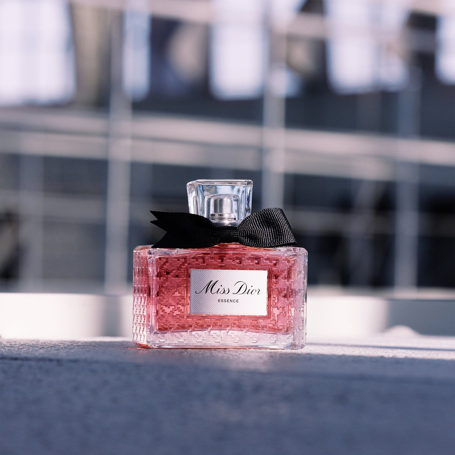 Miss Dior Essence - Essence de Parfum | DIOR ≡ SEPHORA