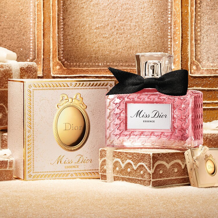 Miss Dior Essence - Édition limitée, notes florales confiturées et boisées