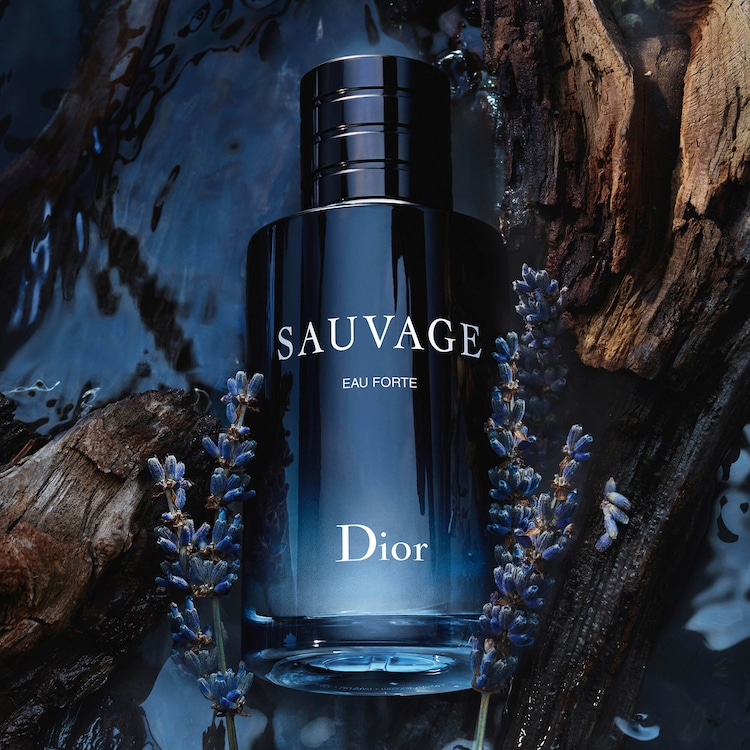 Sauvage Eau Forte - Parfum sans alcool, notes fraîches et intenses