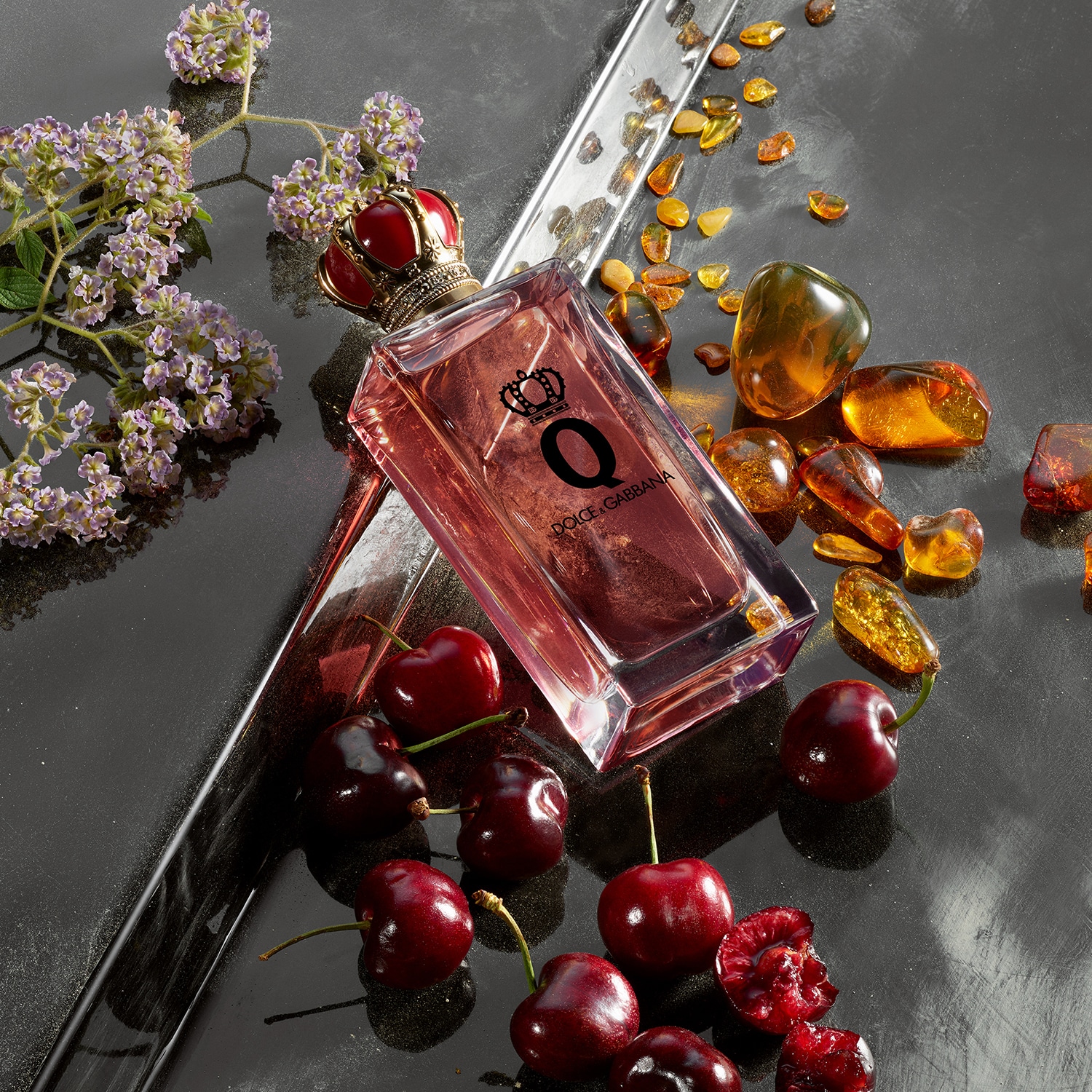 Q by Dolce&Gabbana - Eau de Parfum Intense | DOLCE & GABBANA