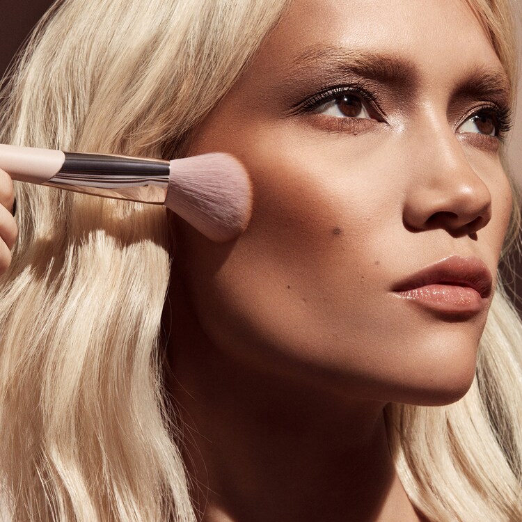 Sculpting Bronzer Brush - Brocha