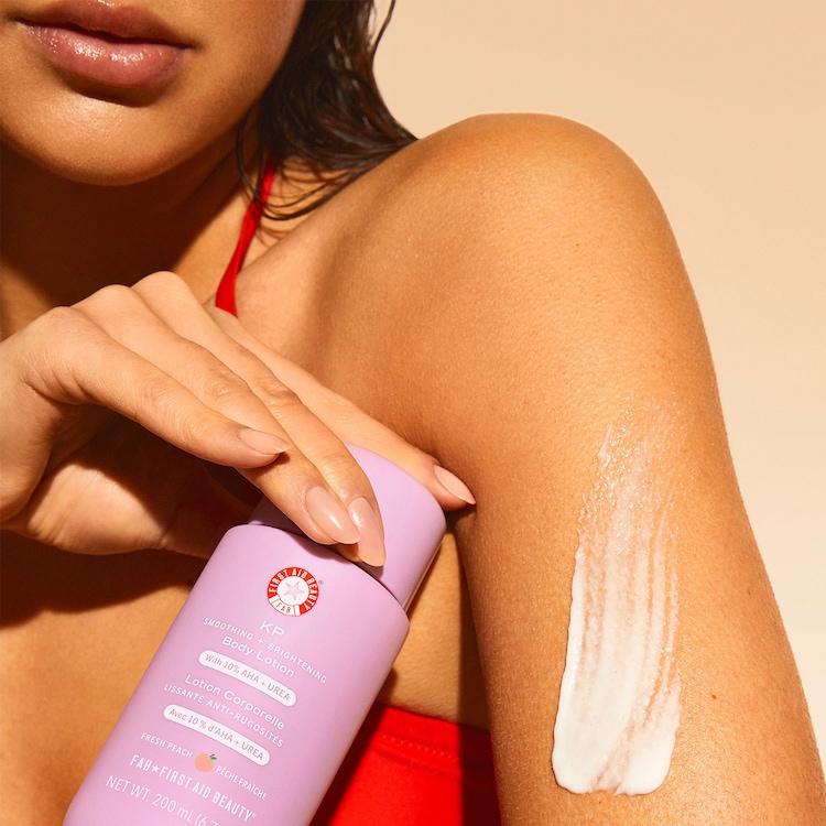 KP Smoothing Brightening  - Lotiune de corp catifelanta anti-rugozitati
